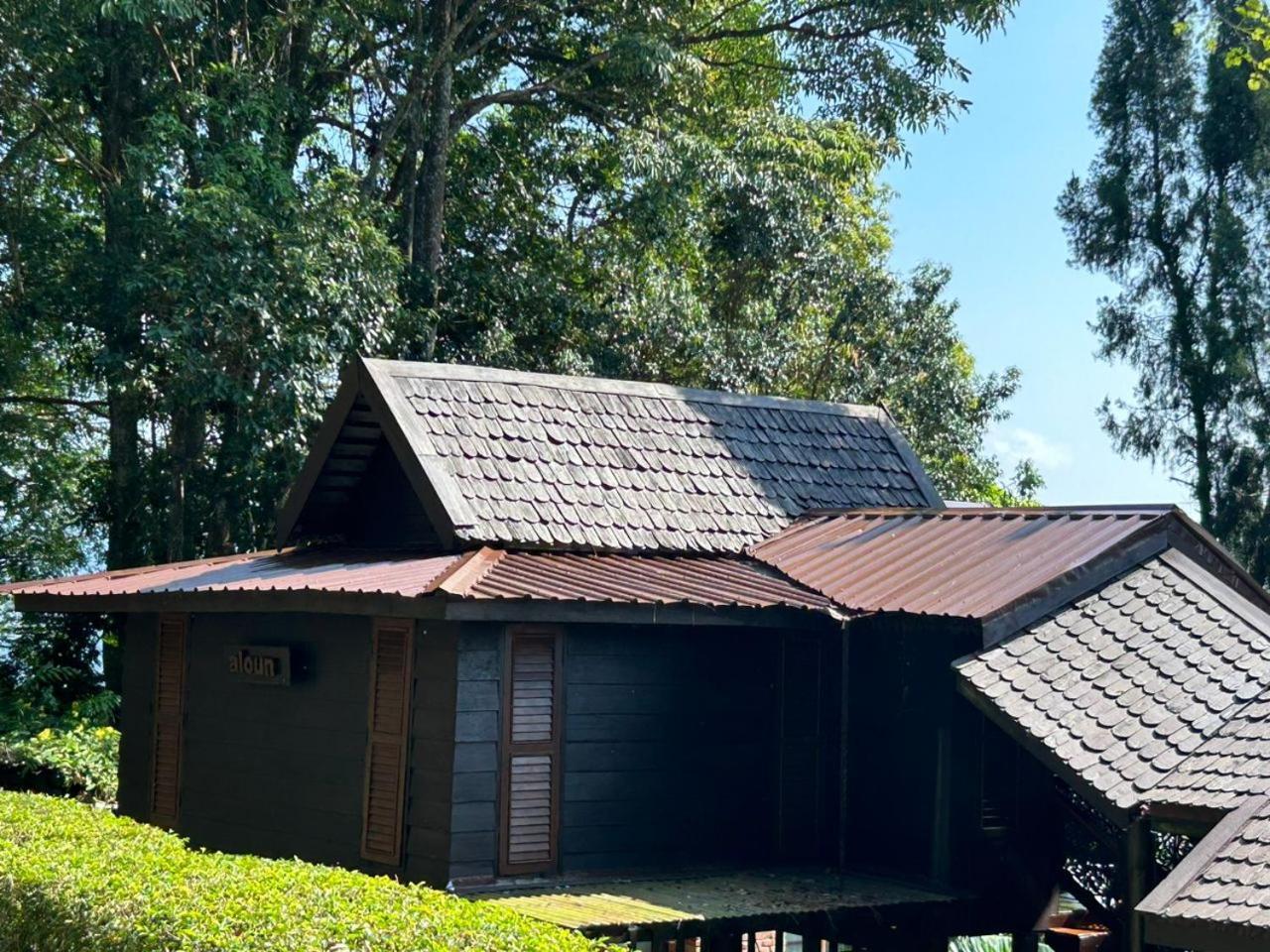 MaliHom Private Estate Villa Balik Pulau Exterior foto